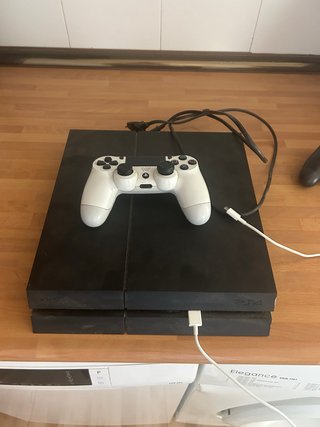 PS4 PlayStation 4) Negra