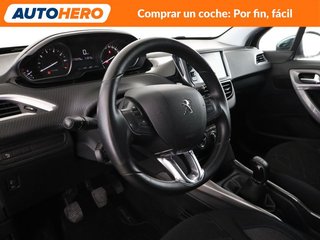 Peugeot 2008 1.2 e-VTi Style