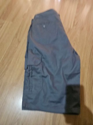 Pantalón corto de trabajo gris