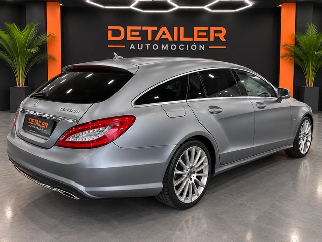 Mercedes-Benz Clase CLS 2014 VOLANTE A LA DERECHA
