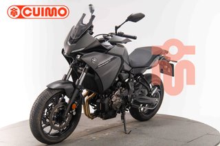 YAMAHA TRACER 7