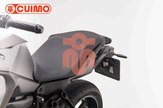 YAMAHA TRACER 7