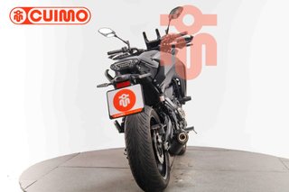YAMAHA TRACER 7