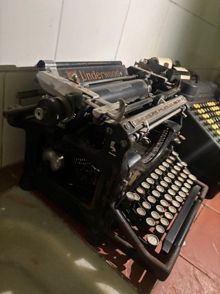 Máquina de escribir Underwood antigua