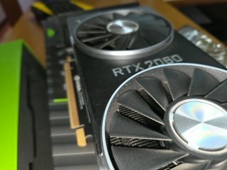 NVIDIA RTX 2080 Founders Edition más regalo