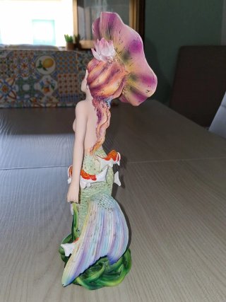 Fata LES Alpes statuetta