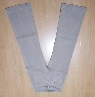 Pantalón vaquero de campana