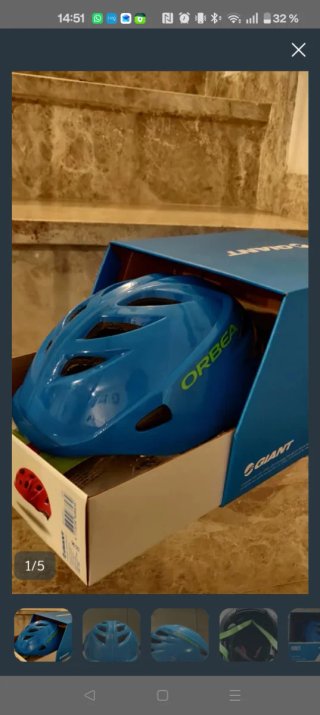Casco de bici azul Orbea Giant