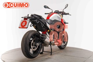BMW F 900 R