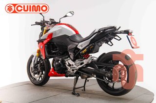 BMW F 900 R