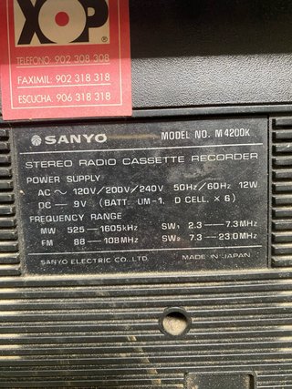 Radiocasete Sanyo M4200K Años 70