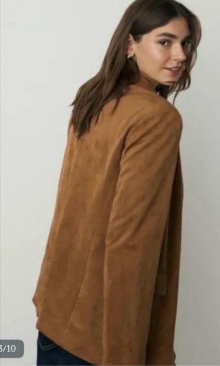 Americana ante Stradivarius marrón