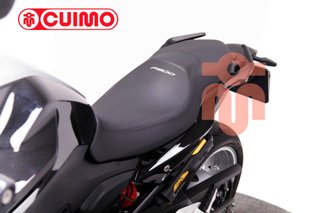BMW F 900 R