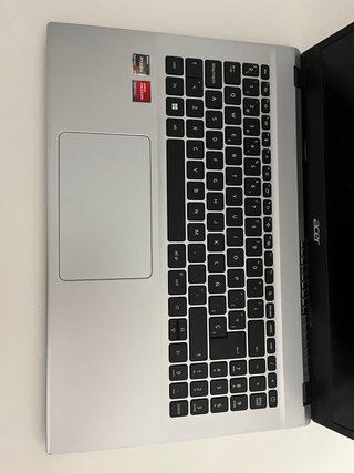 Acer Aspire 3 15 Plata con cargador