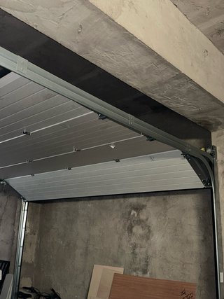 Puerta de garaje automática