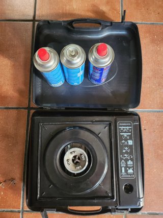 Hornillo Camping Gas Portátil con 3 Latas