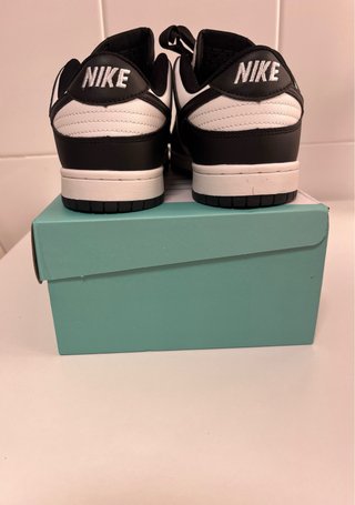 Nike Dunk Low Blanco y Negro