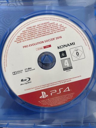 Pro Evolution Soccer 2016 PS4 (PlayStation 4)