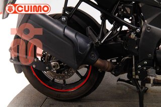 SUZUKI V-STROM 1000
