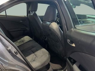 Lexus UX   2.0 250h Premium