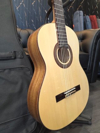 Guitarra Flamenca Palo Santo Mexicano