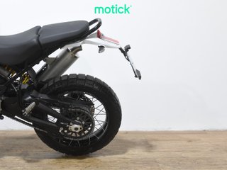 DUCATI DESERT X