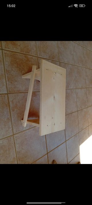Sgabello basso / Mini tavolino in legno