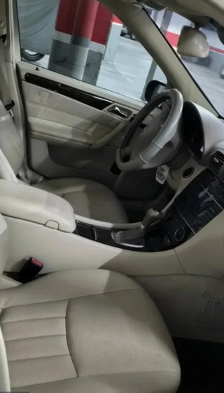 Mercedes-Benz Clase C 2006