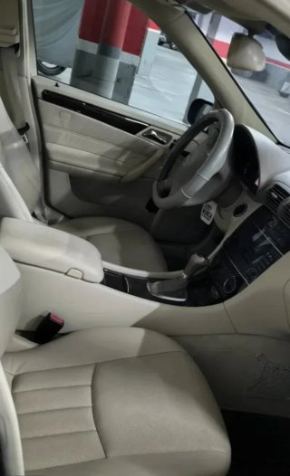 Mercedes-Benz Clase C 2006