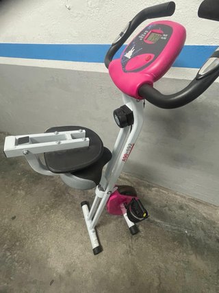 Bicicleta Estática Rosa y Blanca