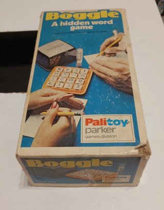 JUEGO DE MESA DE DADOS BOGGLE HIDDEN WORD GAME