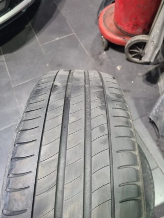 Neumáticos michelin 215/60 R17