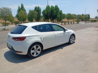 SEAT Leon 2.0 TDI FR año 2014 financiable