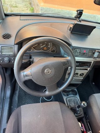 Opel Meriva 2004