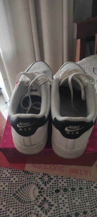 Nike Air Force One Bianche/Nere Tg 40