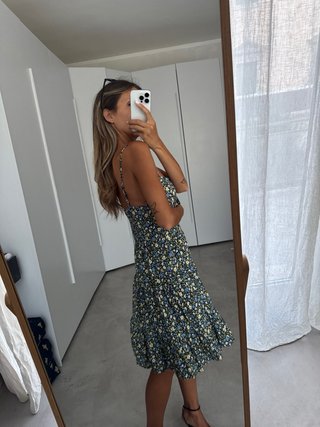 Abito corto floreale nero taglia S