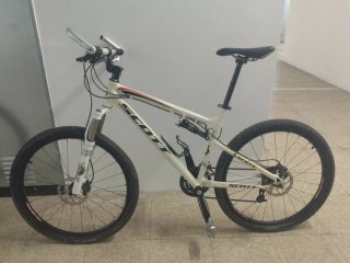 Bici Doble Suspensión y Frenos Disco.