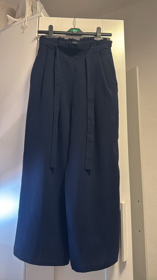 Pantalón ancho Zara