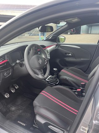 Opel Corsa 1.2 GS Line