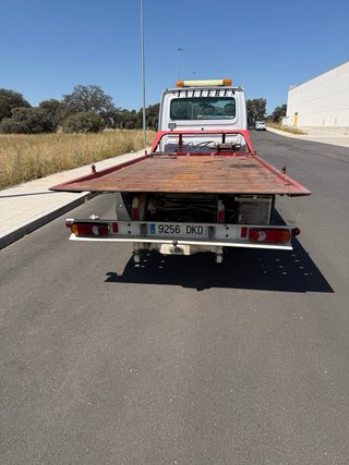 grua porta coches