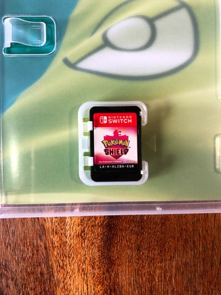 Pokémon Scudo switch