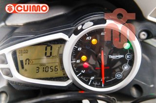 TRIUMPH STREET TRIPLE R