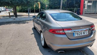 Jaguar XF 2011