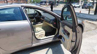 Jaguar XF 2011