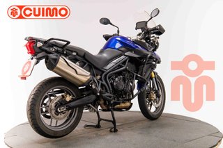 TRIUMPH TIGER 800