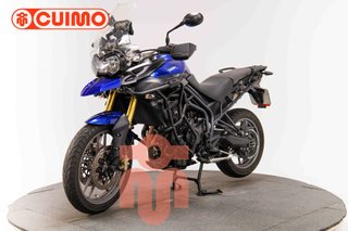 TRIUMPH TIGER 800