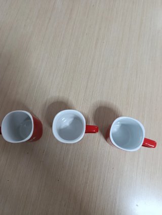 Tazas Nescafé Rojas (Set de 3)