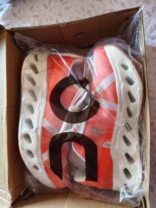 Zapatillas On Running Cloud Talla 39