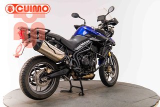 TRIUMPH TIGER 800