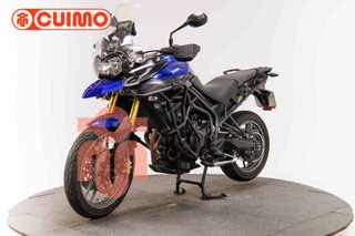 TRIUMPH TIGER 800